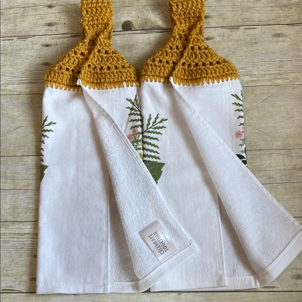 Sunflower Hanging HandTowels Set of 2 Dark Yellow Top Cultivate Kindness